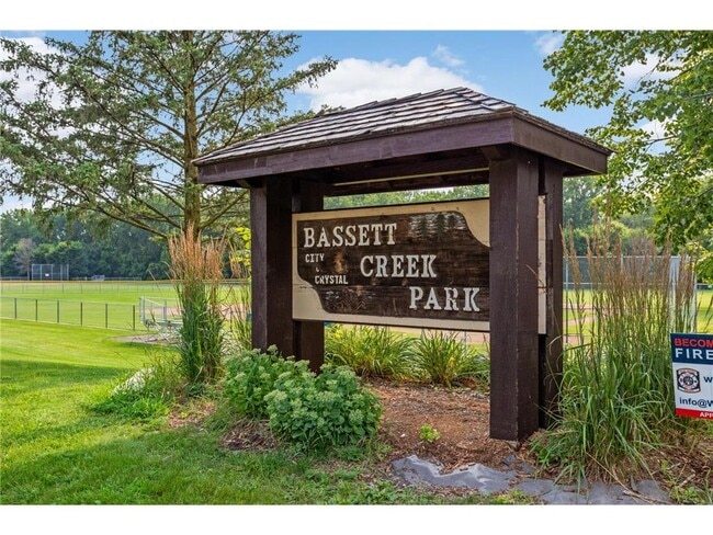 Building Photo - 3744 Perry Ave N