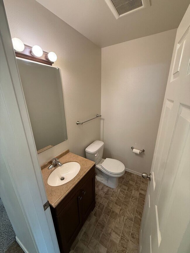 Building Photo - 2236 Galatea Dr
