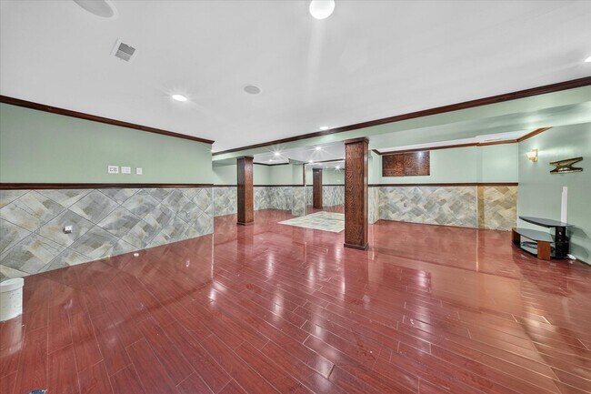 Building Photo - 49816 Potomac Rd
