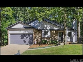 Building Photo - 7 Kings Pointe Cv