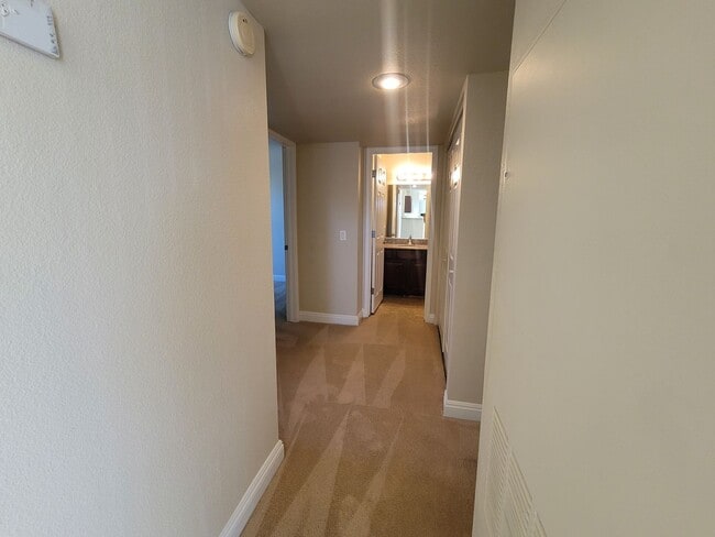 Building Photo - 2801 N Rainbow Blvd