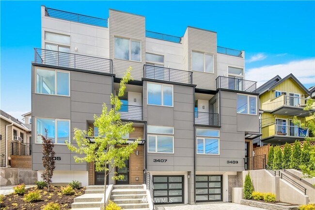 Building Photo - 3405 21st Ave W