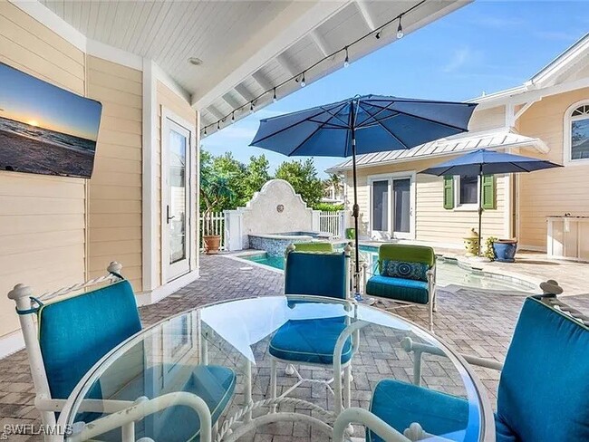 Building Photo - 165 Broad Ave S