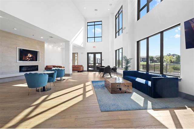 Building Photo - 2700 Old Denton Rd