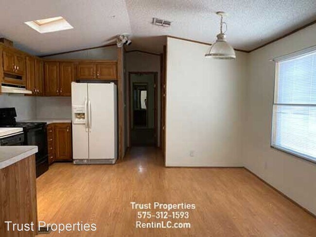 Building Photo - 3 br, 2 bath House - 4207 - 1 Winters Str.