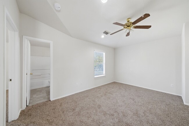 Building Photo - 730 Remwick Dr