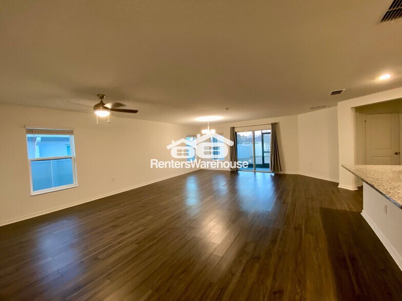 Building Photo - 613 Sarner Pass Wy.