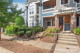 Building Photo - 415 Mather Green Ave
