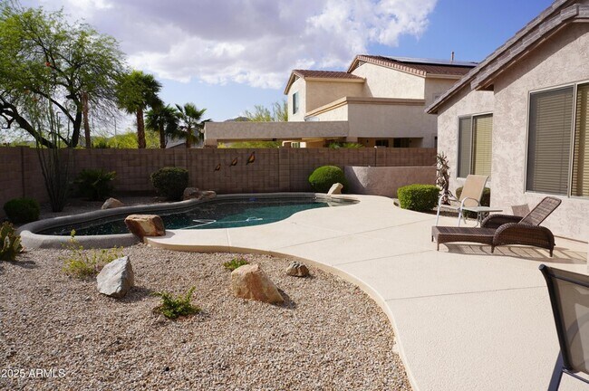 Building Photo - 1821 W Glenhaven Dr