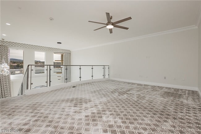 Building Photo - 2220 Village Walk Dr