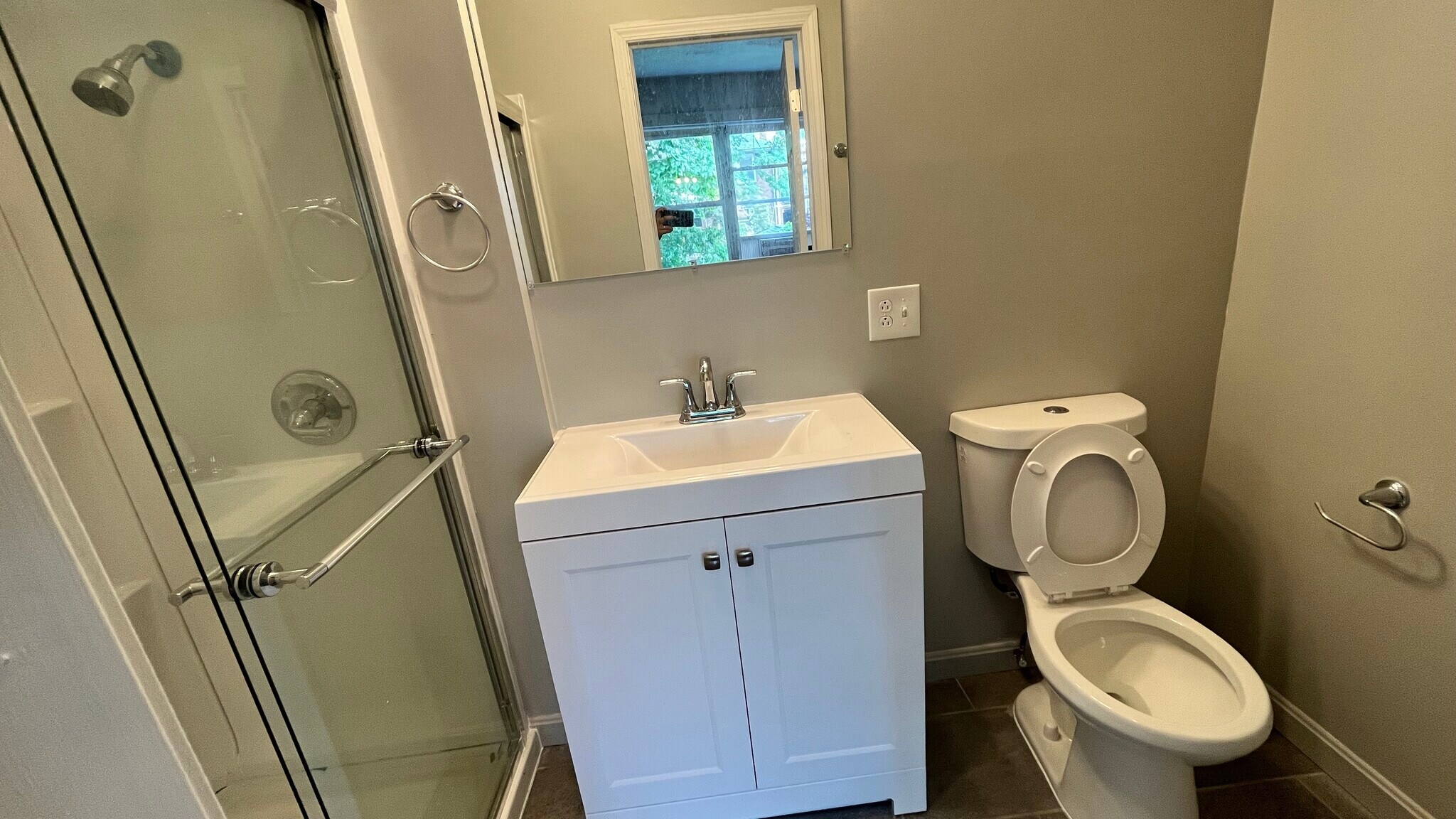 Building Photo - 5847 Nicholson St