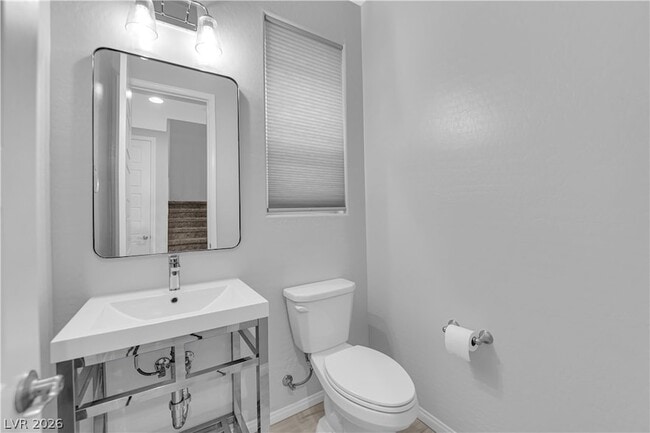 Building Photo - 11665 Redwood Mountain Ave