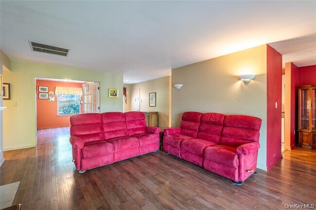 Building Photo - 207 Arlin Rd