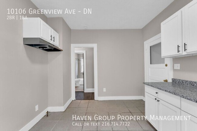 Building Photo - 10106 Greenview Ave