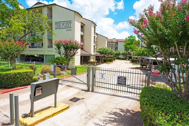 Primary Photo - 18809 Egret Bay Blvd