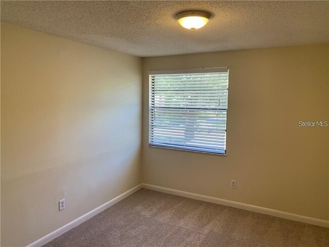 Building Photo - 4913 Rockledge Cir