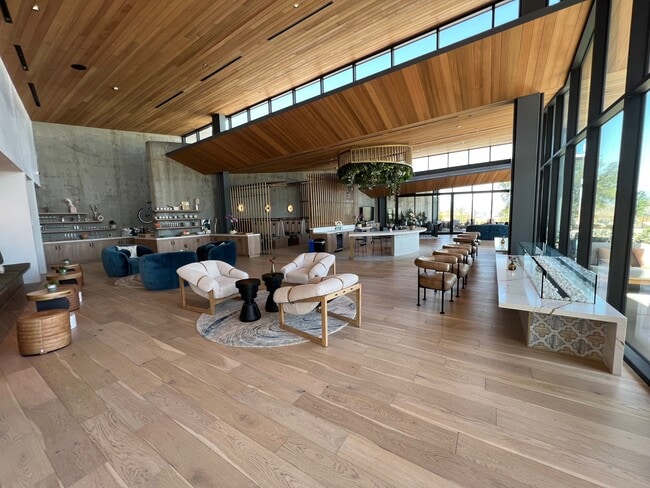 Building Photo - 27366 Hyland Ct