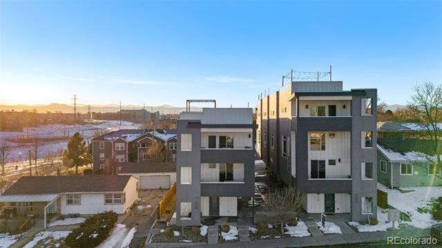 Building Photo - 1245 Utica St