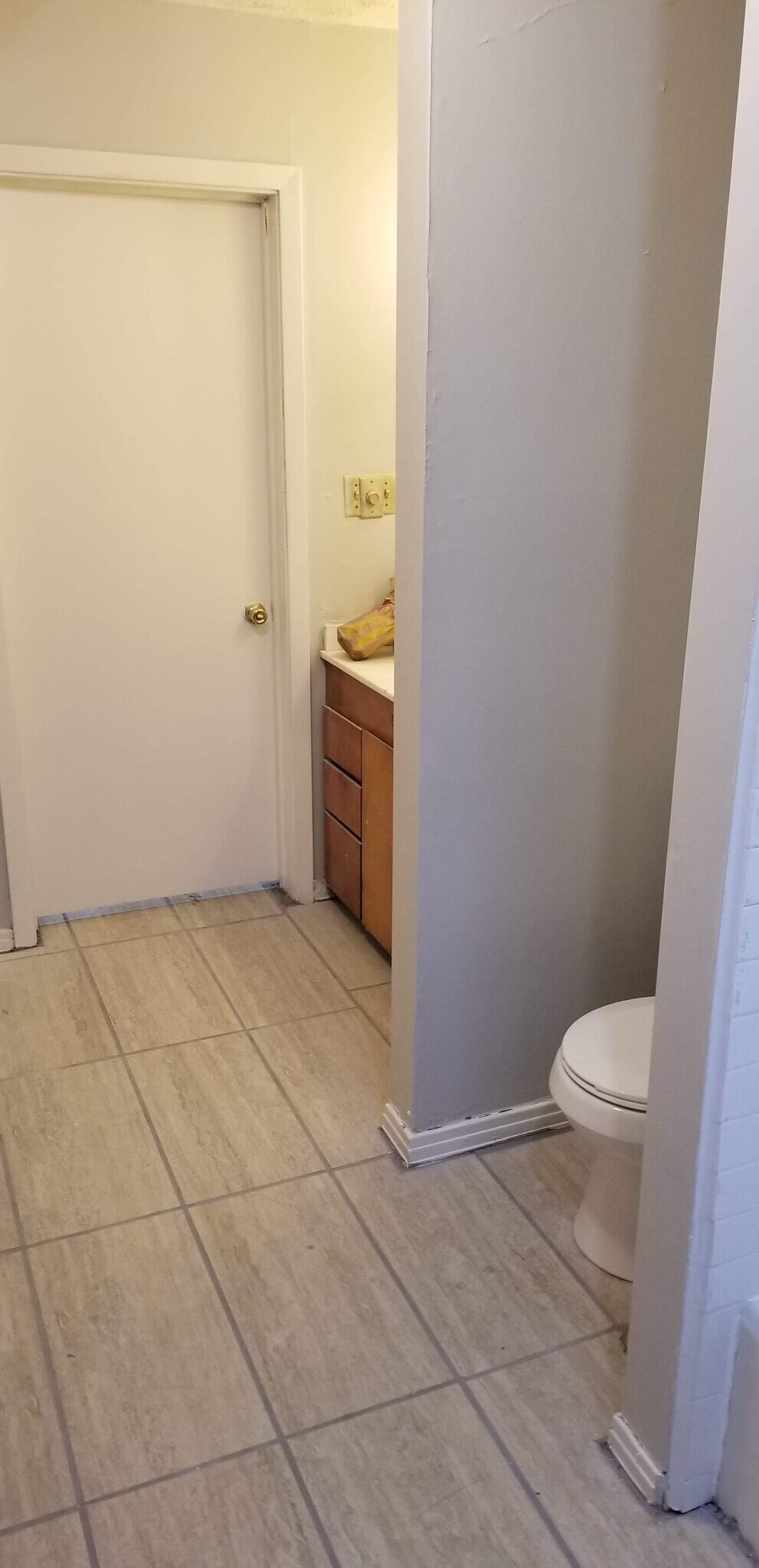 Building Photo - 4808 S Westhaven Dr