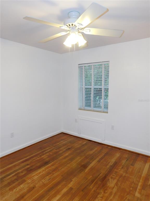 Building Photo - 118 NW 35th Ter