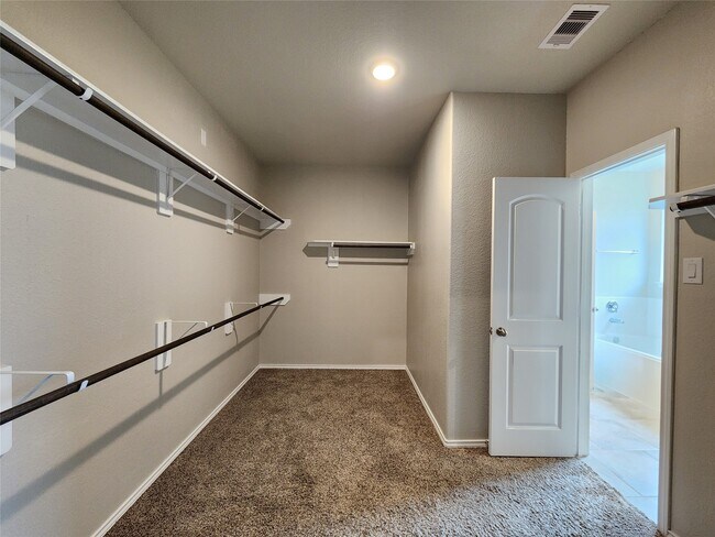 Building Photo - 22115 Dove Valley Ln