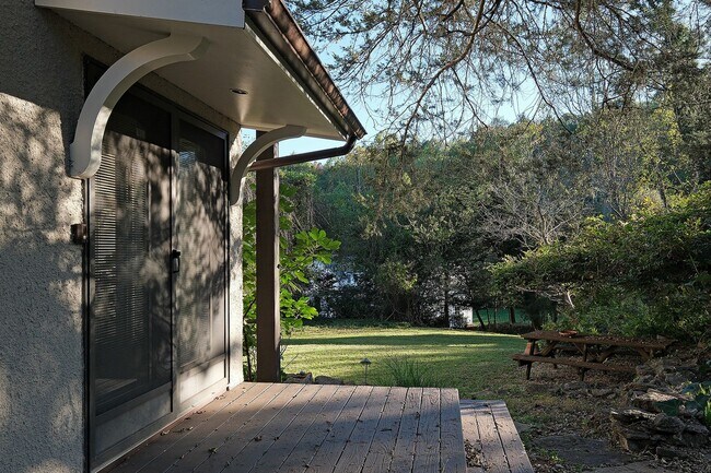 Building Photo - Beautifully Restored Ivy Residence, Fully Furnished with Utilities Included