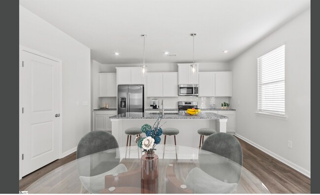 Building Photo - 1004 Maridian St