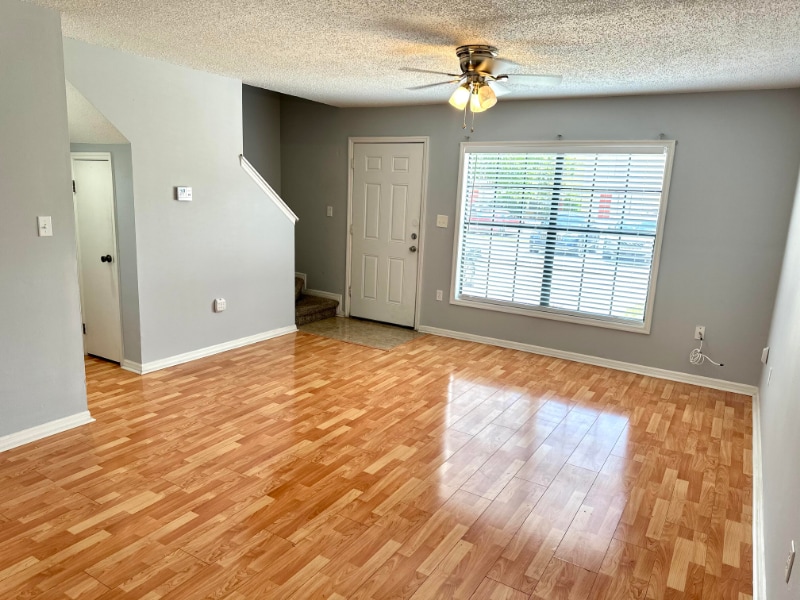 Building Photo - 7404 Woodburn Ct
