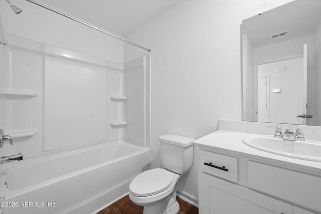 Building Photo - 67 Rose Dr