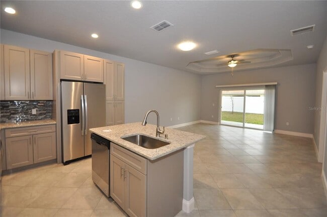 Building Photo - 24 Prosperity Ln