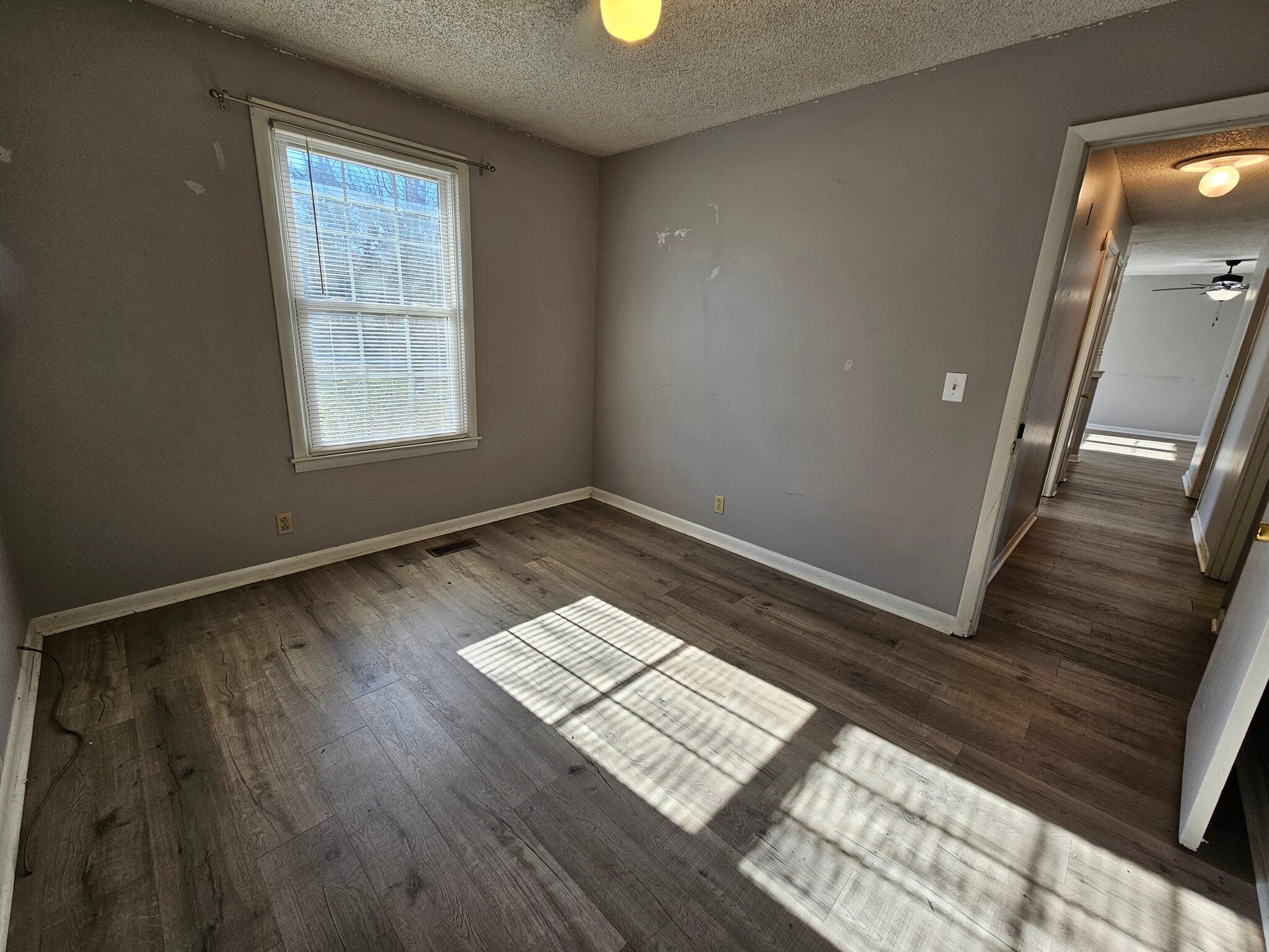 Building Photo - 504 Springmont Blvd