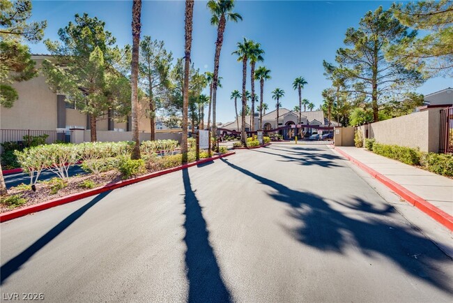 Building Photo - 5055 W Hacienda Ave