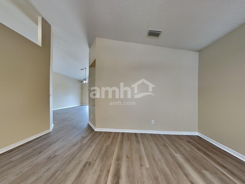 Building Photo - 828 Rocky Mountain Ct