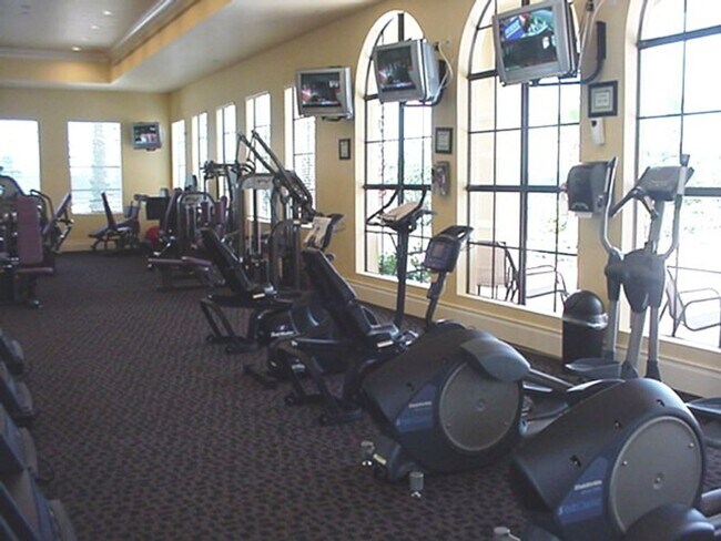 Building Photo - Annual Rental - 3BR/2BA Condo in Venetian Golf & River Club