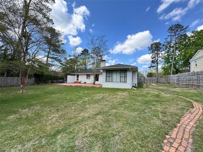 Building Photo - 1244 Gregory Ave