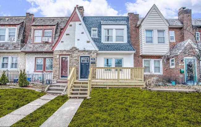 Primary Photo - 78 N Dundalk Ave
