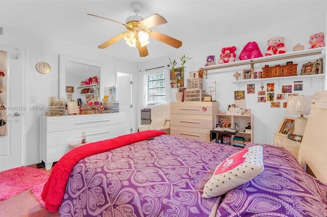 Building Photo - 2860 NW 184th St