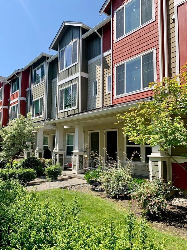 Building Photo - 13417 45th Dr SE