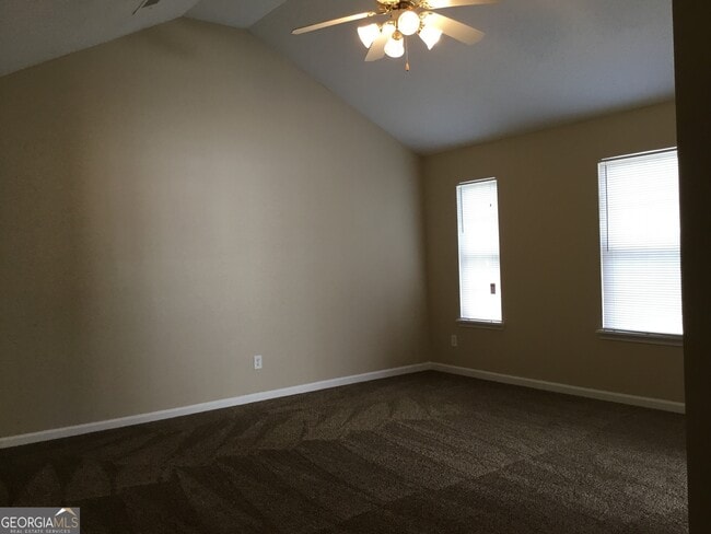 Building Photo - 4132 Ravenwood Ct