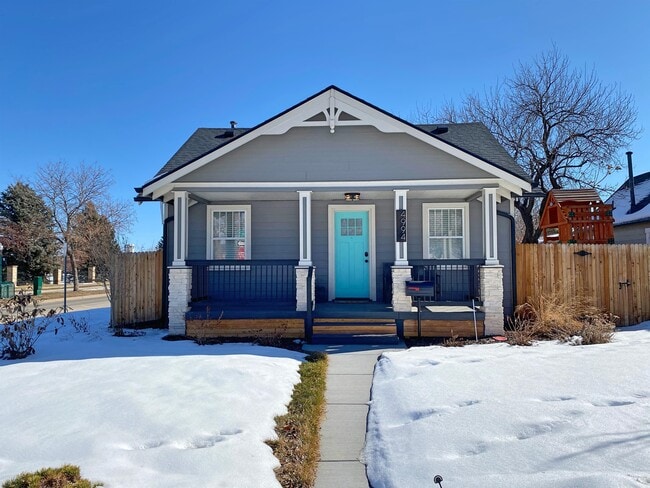 Building Photo - 4994 Julian St
