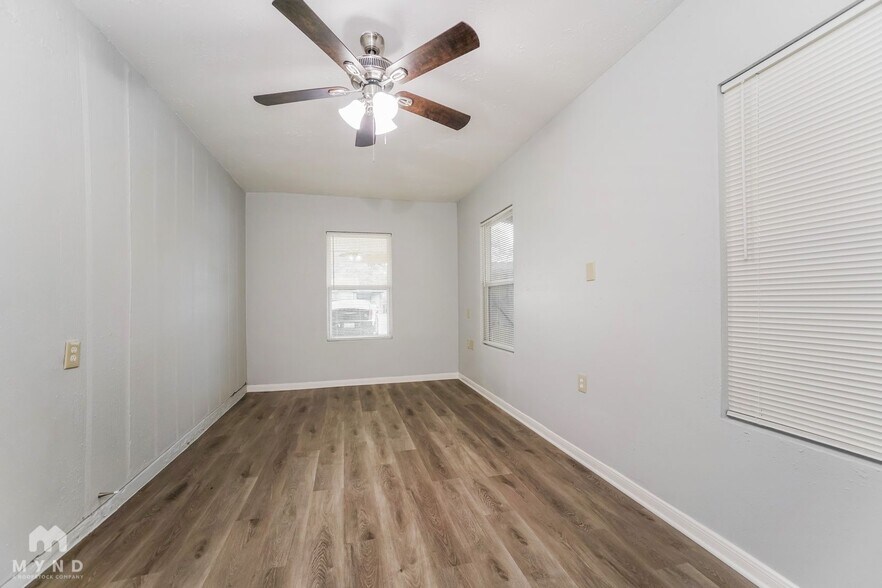 Building Photo - 9715 Courben Ln