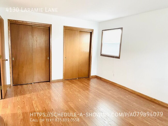 Building Photo - Newly Renovated 2 Bedroom Apt with Washer/...