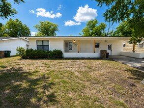 Building Photo - Charming, FULLY REMODELED 3 BED/1 BATH HOME COMING SOON!