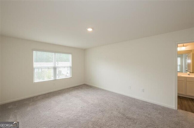 Building Photo - 2688 Toucan Wy