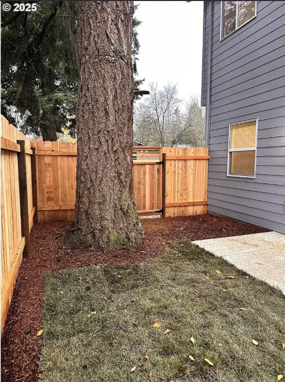 Building Photo - 3308 Q St