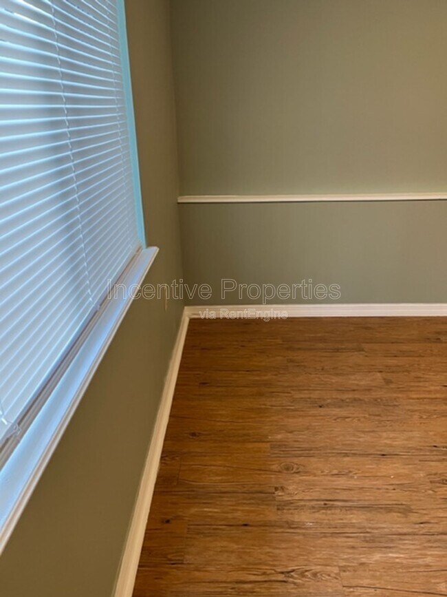 Building Photo - 1954 Conway Rd