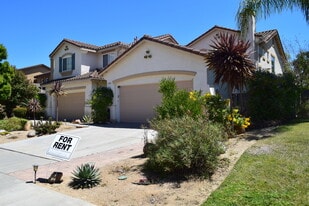 Building Photo - 3041 Rancho la Presa
