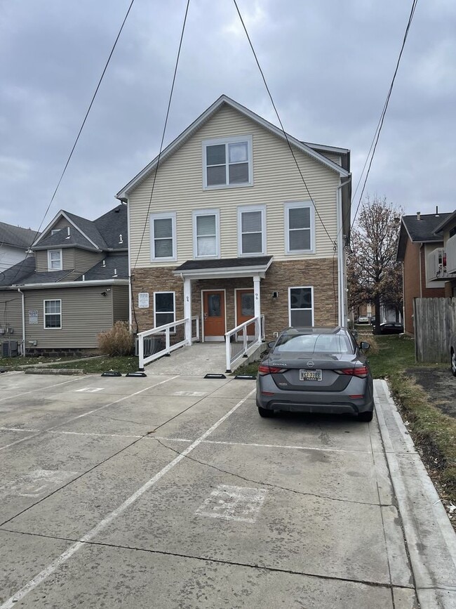 Building Photo - 94 Mcmillen