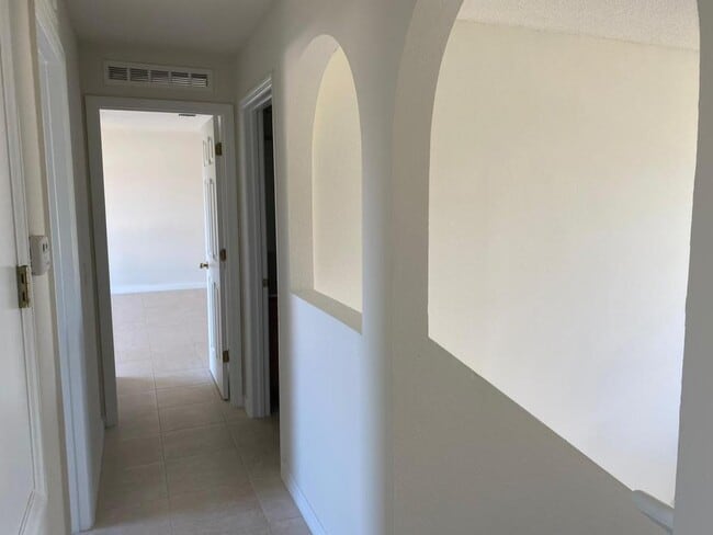 Building Photo - 217 Chadworth Dr