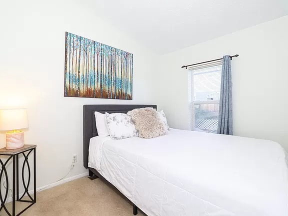 Building Photo - 1465 W 78th Cir